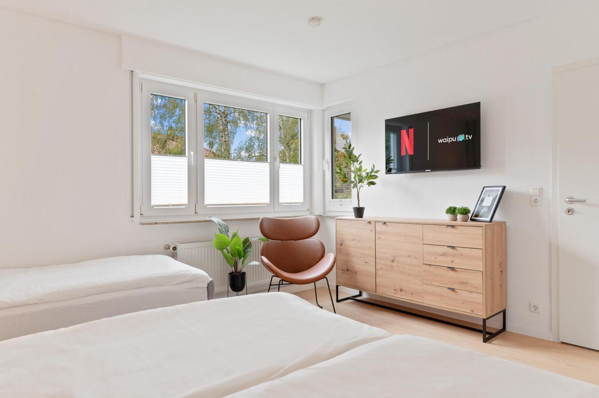 Westside Flat - 5Min To Downtown Apartment Ludwigsburg Luaran gambar